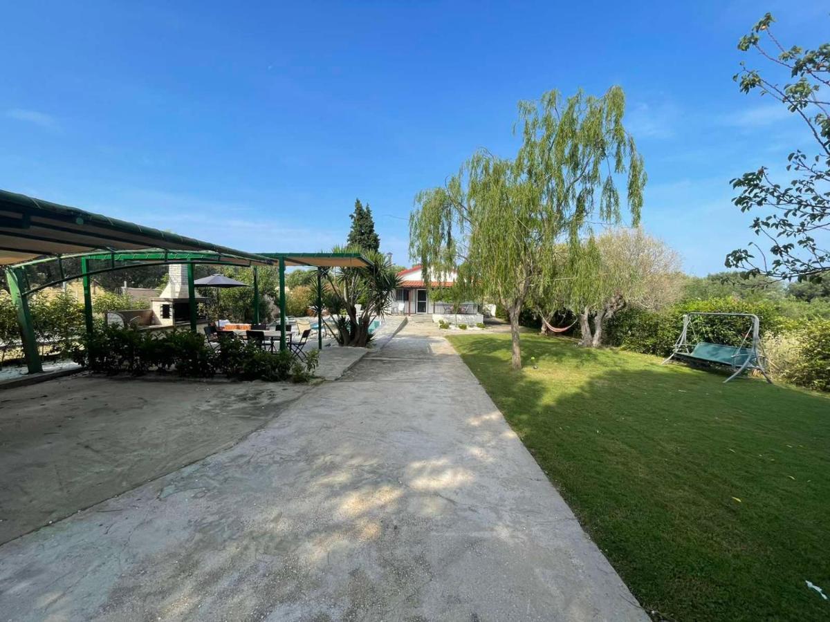 Vila Kalimera Private Pool Nea Poteidaia Exterior foto