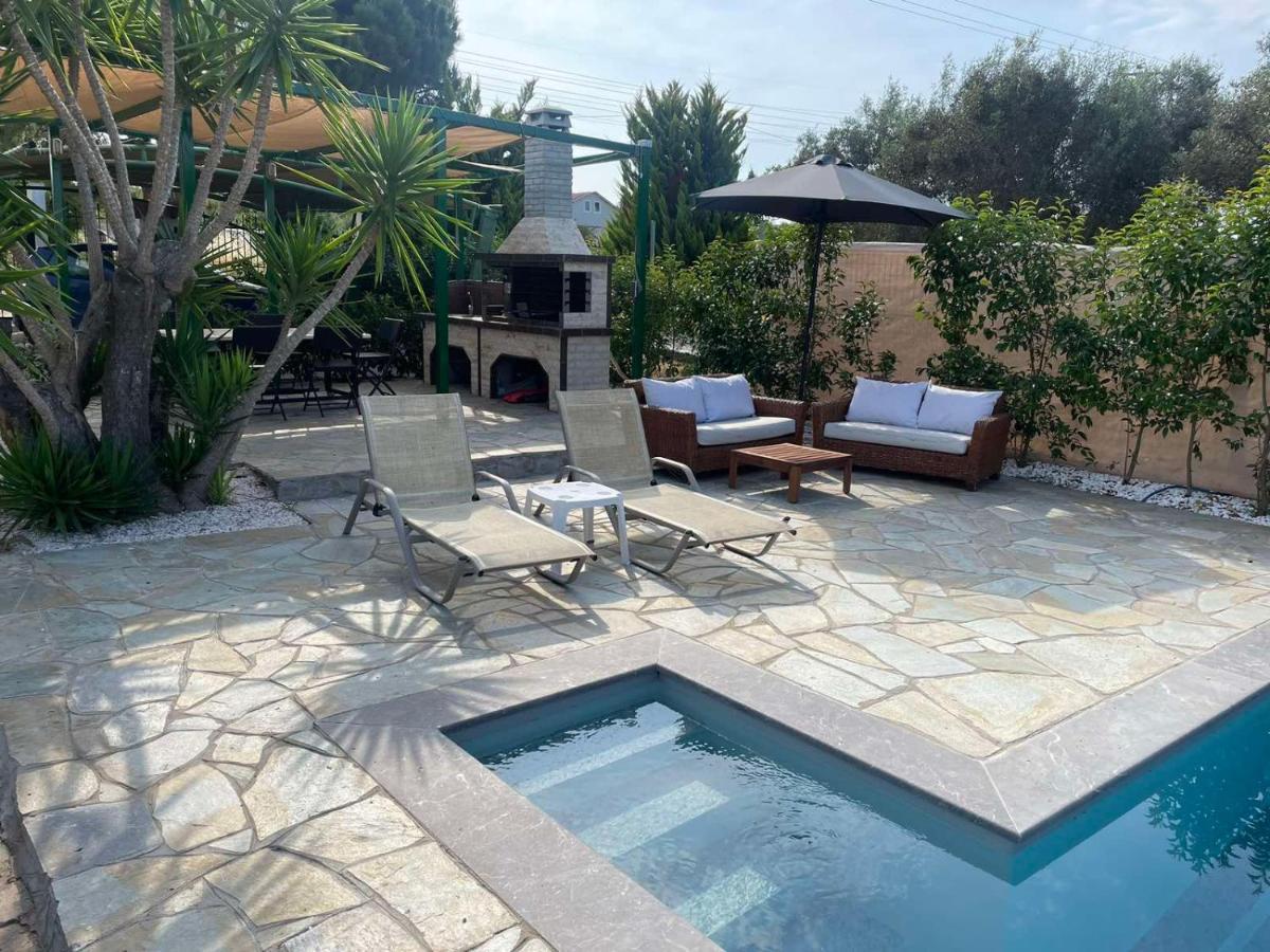 Vila Kalimera Private Pool Nea Poteidaia Exterior foto